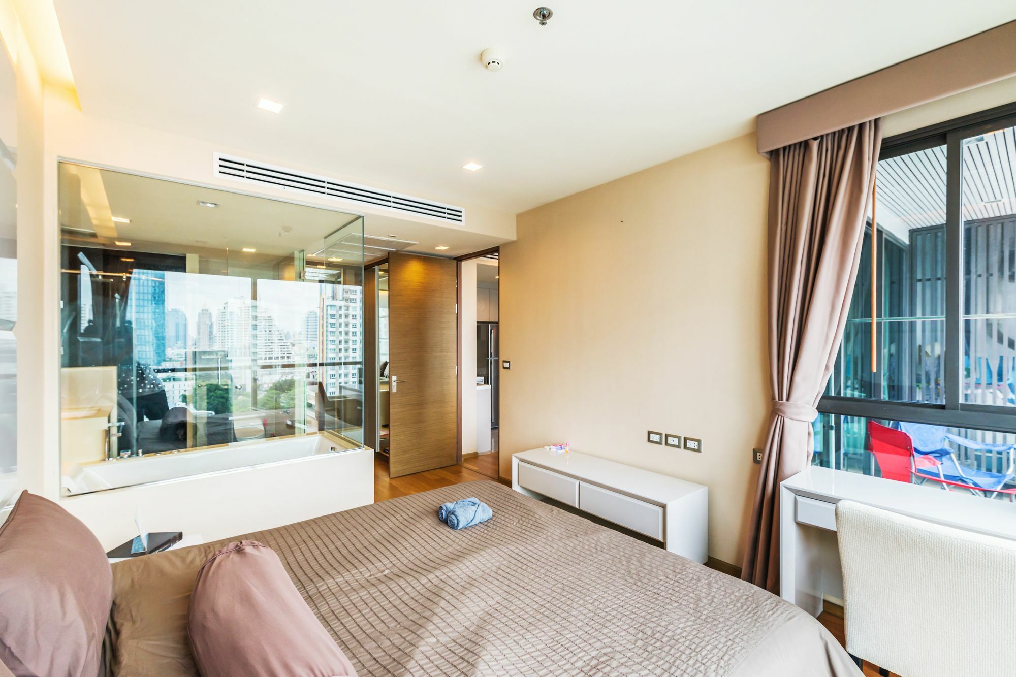 The Address Sathorn By Favstay Bangkok Eksteriør bilde